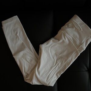 Lululemon White Leggings with Pockets